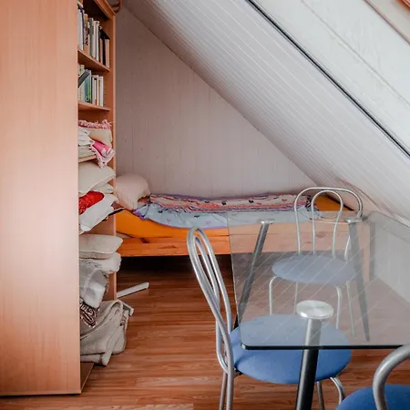 Δωμάτια σε οικογενειακή κατοικία Edi Birtok Oroszlo